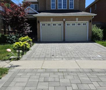 Detached Home For Lease | N9263708 - Photo 4