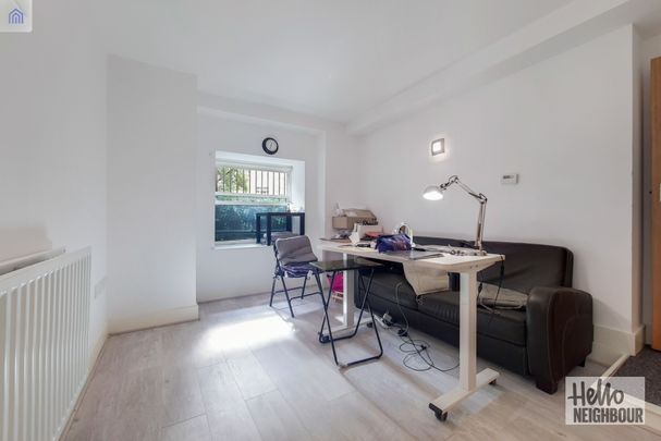 Cadogan Road - Photo 1