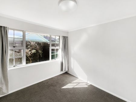 Waterloo Living - Photo 2