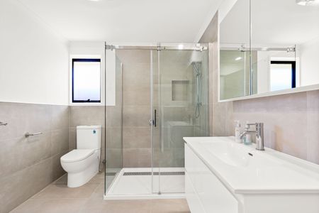 3 Bedroom Spacious Home! - Photo 3