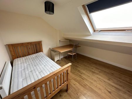 7 bedroom terraced house to rent - Photo 4