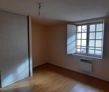 Location Appartement 4 pièces 135m² PAMIERS 09100 - Photo 2