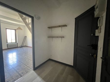 Location Appartement 2 pièces 47m² BAGES 11100 - Photo 4