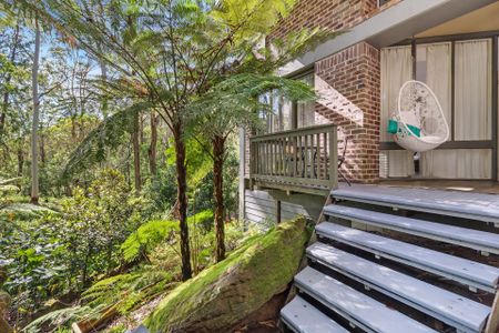 Fully furnished private garden apartment - Photo 5