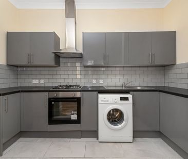 2 Bed Flat, Oakfield Road, CR0 - Photo 4