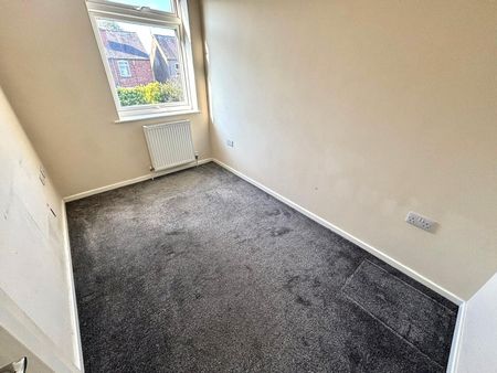 AlmaStreetWest, CHESTERFIELD - Photo 2