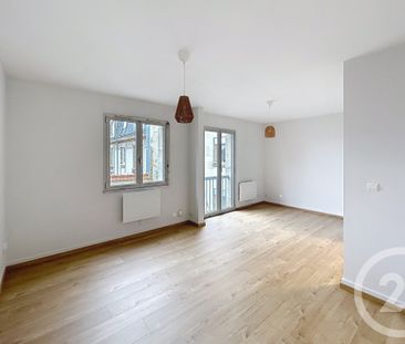 Location Appartement 2 pièces 47m² LA NEUVILLETTE 51100 - Photo 2