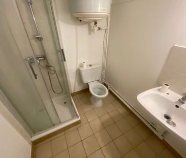 Location Appartement 2 pièces 28 m2 à Villeneuve-Saint-Georges - Photo 2