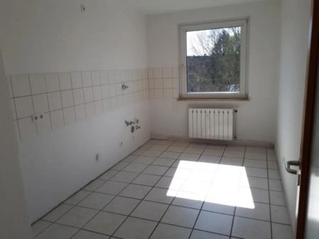 schöne 3.5 Zi. Wohnung in gutem Zustand und in guter Lage - Photo 4