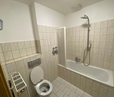 Tolle 3-Raum-Wohnung mit EBK in Plauen zu vermieten - Photo 1