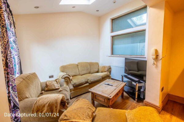 19 Melbourne Street - Photo 1