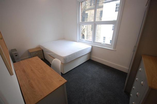 4 bedroom house share to rent - Photo 1