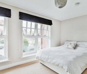 2 bedroom maisonette to rent - Photo 2