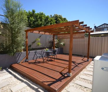 Modern 2 Bedroom Home - Photo 4