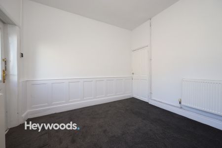 3 bed terraced house to rent in Newcastle Street, Newcastle-under-Lyme, Staffordshire - Photo 3