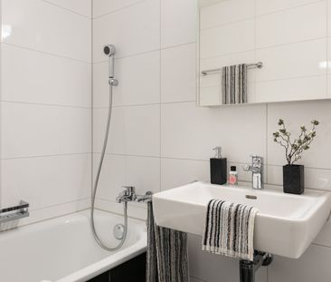 4.5 - Zimmer - Attikawohnung - Top Ausbaustandard - Photo 4