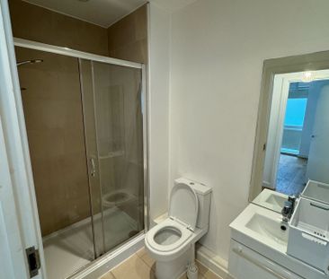 Regent House, Basildon - Photo 5