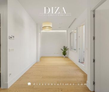 Luxury penthouse for rent in Madrid, Spain - Photo 1