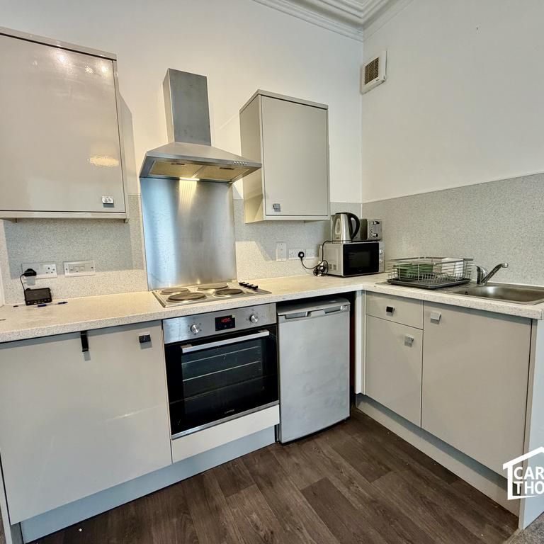 1 bedroom flat to rent - Photo 1