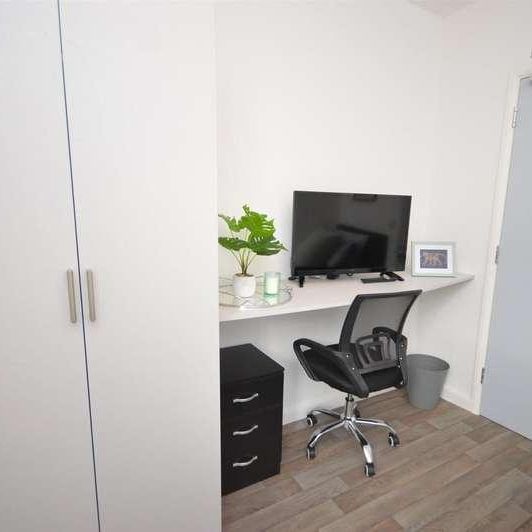 Liverpool Road, Neston, CH64 - Photo 1