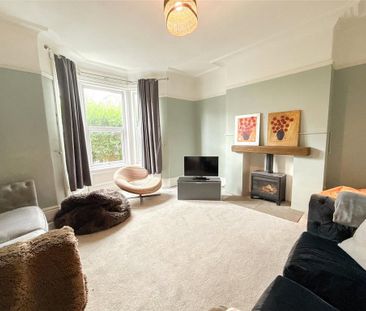 4 bedroom terraced house to rent - Photo 1