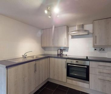 1 bedroom flat to rent - Photo 2