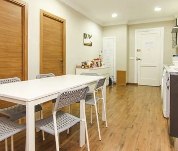 Carrer de les Garrigues, Valencia, Valencian Community 46001 - Photo 3