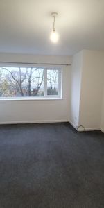 Studio Flat, Kensington Court, M7 - Photo 3