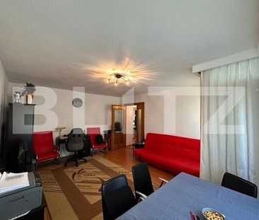 Apartament cu 3 camere, centrala termica, aer conditionat, zona centrala - Fotografie 3