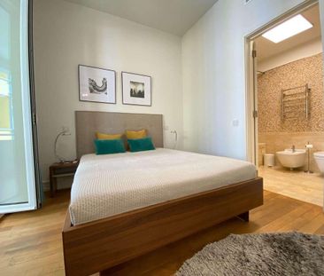 1 room luxury Apartment for rent in Lisbon - Photo 2