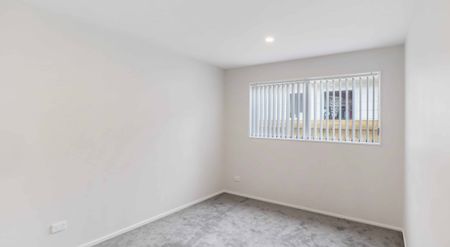 Manurewa living! - Photo 2