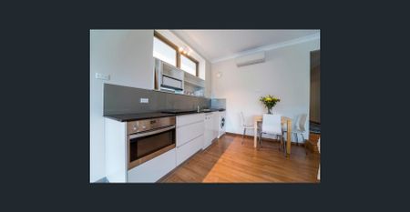 Fully Furnished Spacious & Independent Two Bedroom Home - Photo 5