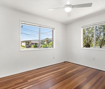 15 Loveanius Street, Silkstone QLD 4304 - House For Rent | Domain - Photo 6