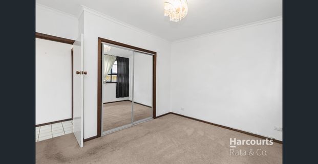 Unbeatable location! - Photo 1