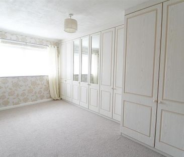 3 bedroom terraced house to rent - Photo 6