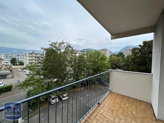 Location Appartement 3 pièces 73m² ST MARTIN D HERES 38400 - Photo 1
