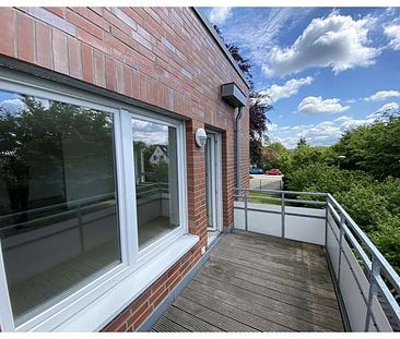 Seniorengerechte Wohnung in schöner Lage mit Balkon und Garagen-Stellplatz. - Foto 2