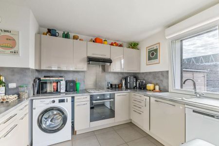 Appartement BÈgles 4 pièce(s) - Photo 2