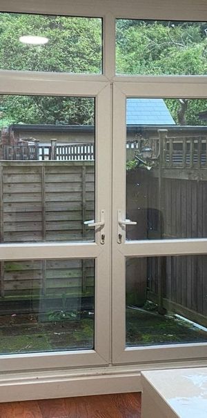 Earlham Road - Photo 2