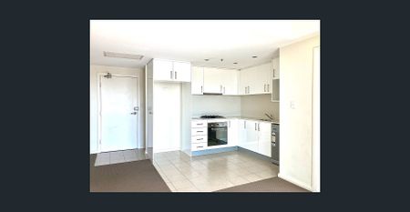 Two Bedroom Apartment Offering Luxury & Convenient Lifestyle - Photo 2