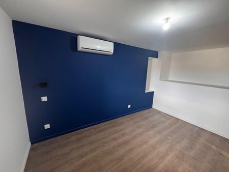 Location Appartement 2 pièces 39m² ST ETIENNE 42000 - Photo 5