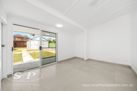 Conveniently Located 3 Bedroom Family Home - Photo 4