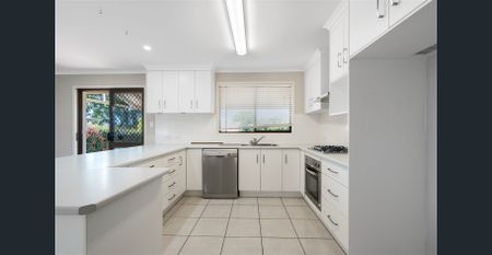 Stunning Family Home in Gatton - Photo 4