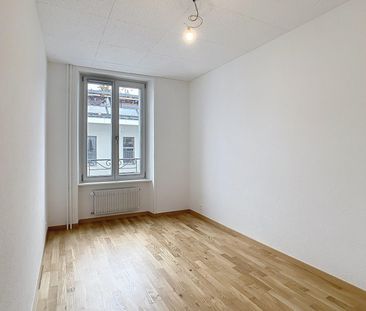 Bel appartement de 4 pièces entièrement rénové. - Photo 5