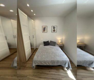 Room in a shared 6-bedroom apartment for rent in Ríos Rosas. - Photo 4
