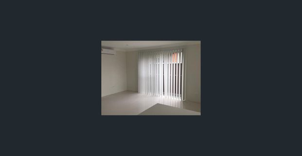 TWO BEDROOM GRANNY FLAT !!! - Photo 1