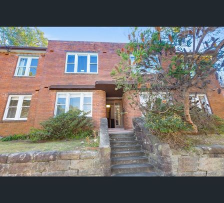 2/144 Ernest Street, Crows Nest, NSW 2065 - Photo 1
