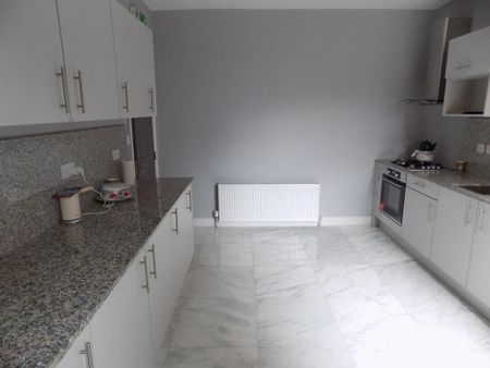 1 bedroom house of multiple occupation to rent - Photo 5