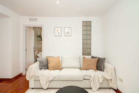 Calle de Carlos Maurrás, Madrid, Community of Madrid 28036 - Photo 2