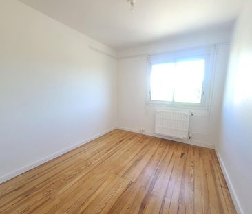 Location Appartement 4 pièces 84m² BORDEAUX 33200 - Photo 4
